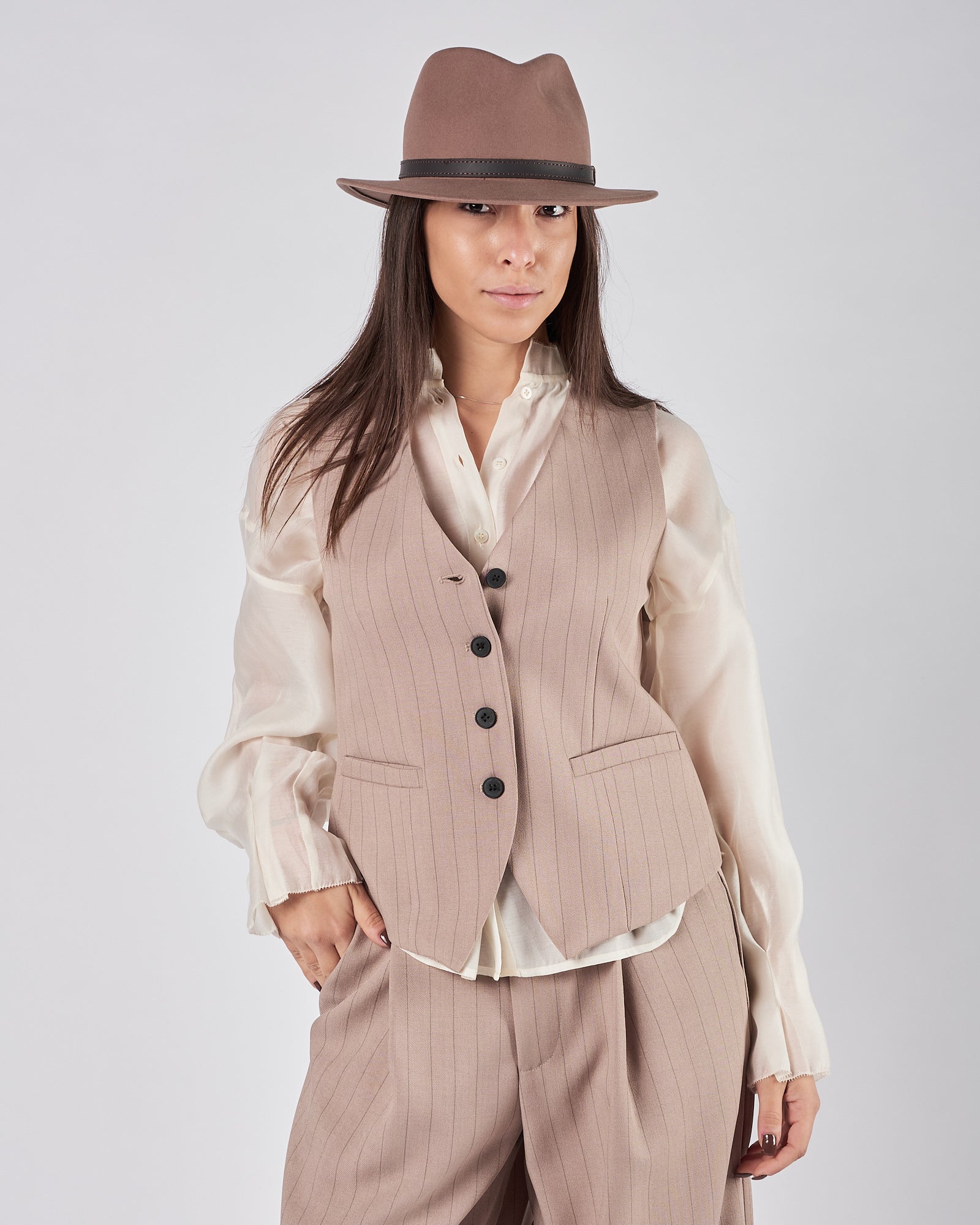 Gilet Eleh gessato grigio fango