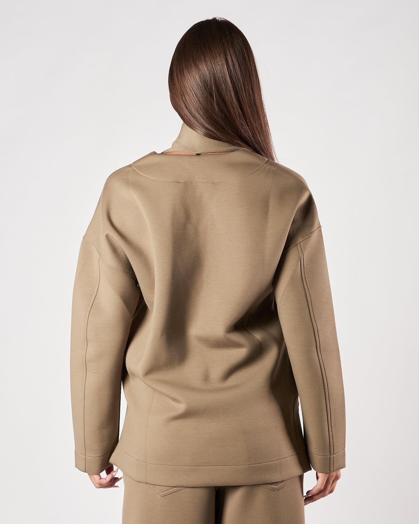 Felpa Tela9 scollo v in jersey fango