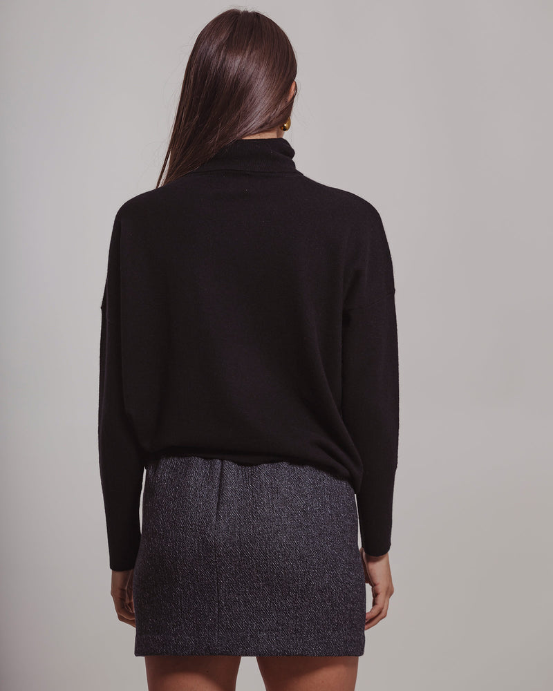 Maglia A|STORE in cashmere collo alto nero