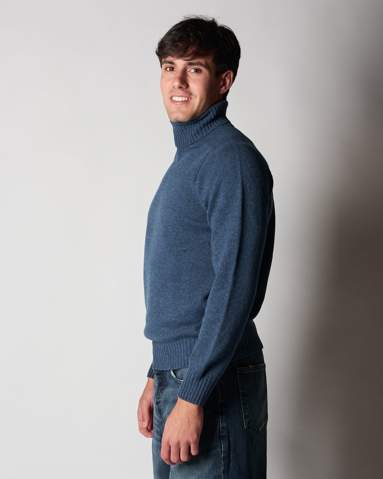 Maglia A|STORE collo alto blu zaffiro