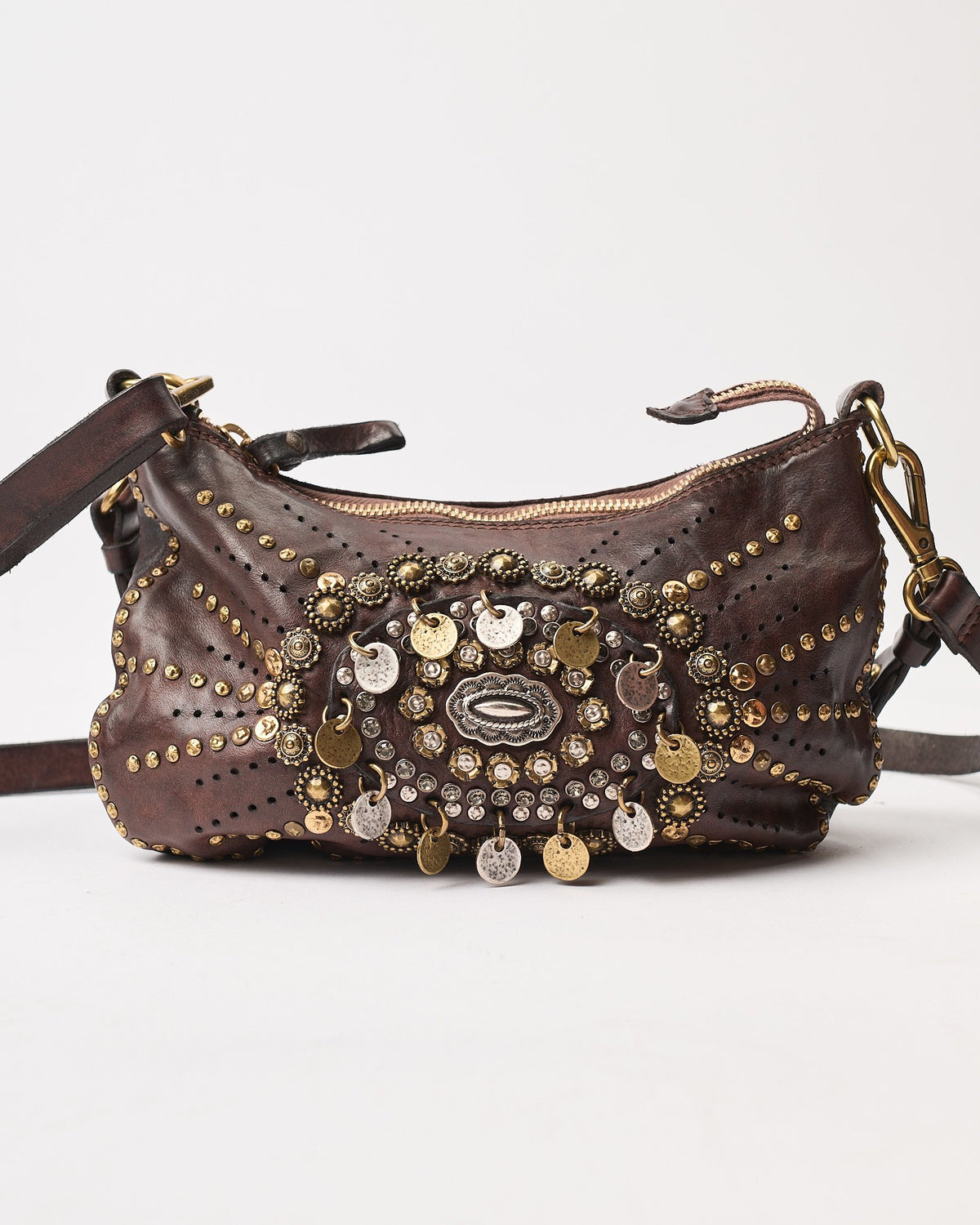Borsa Campomaggi Teresa in pelle con borchie e strass