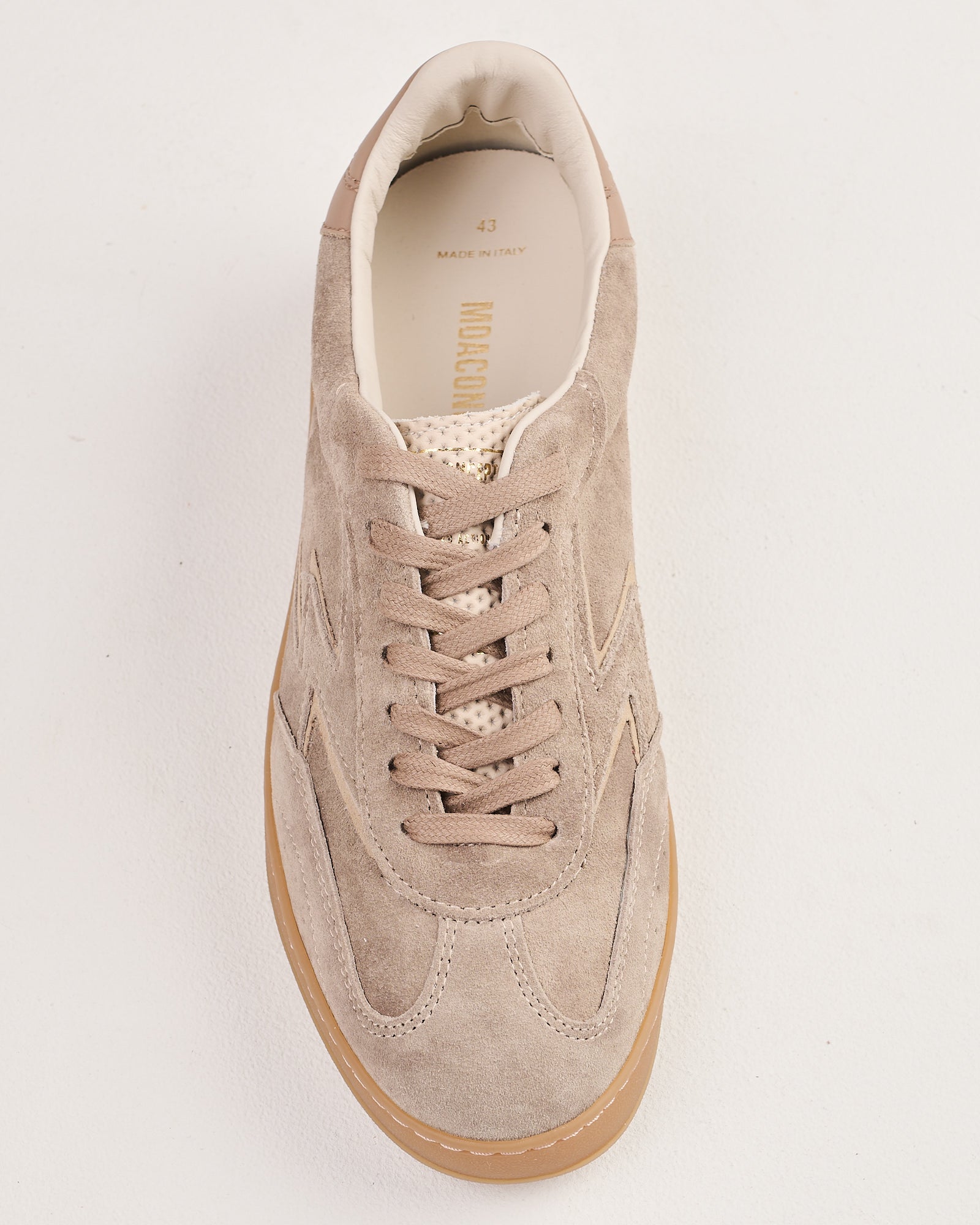 Sneaker Moaconcept in suede tortora