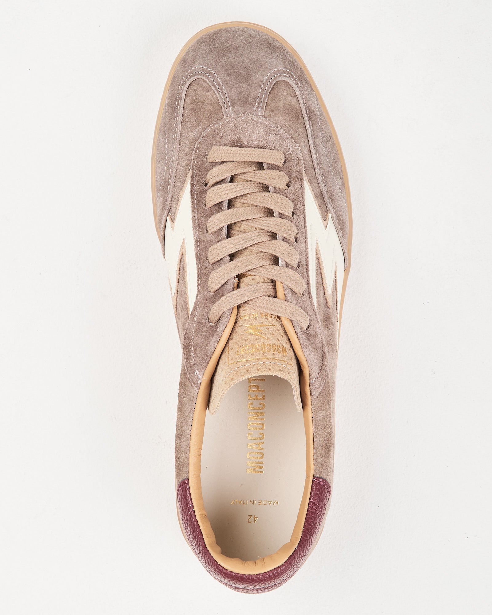 Sneaker Moaconcept in suede taupe bordeaux