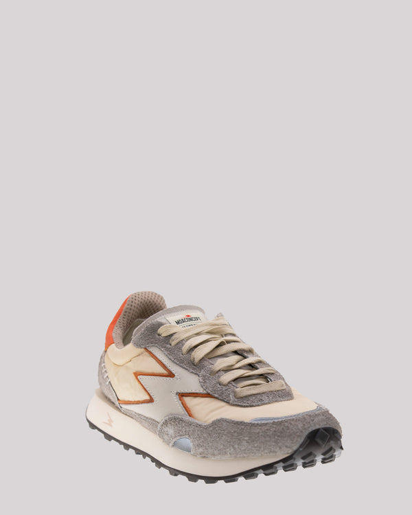 Sneaker Moaconcept in nylon e suede grigio effetto sporcatoe arancio