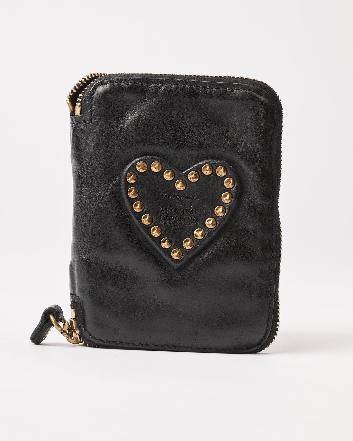 Portafoglio Campomaggi Tosca in pelle nera con cuore borchie
