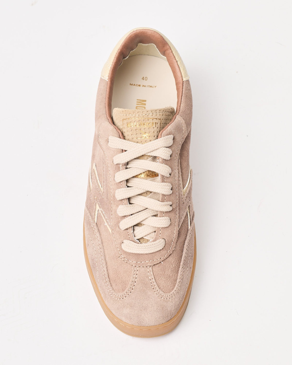 Sneaker Moaconcept in suede beige