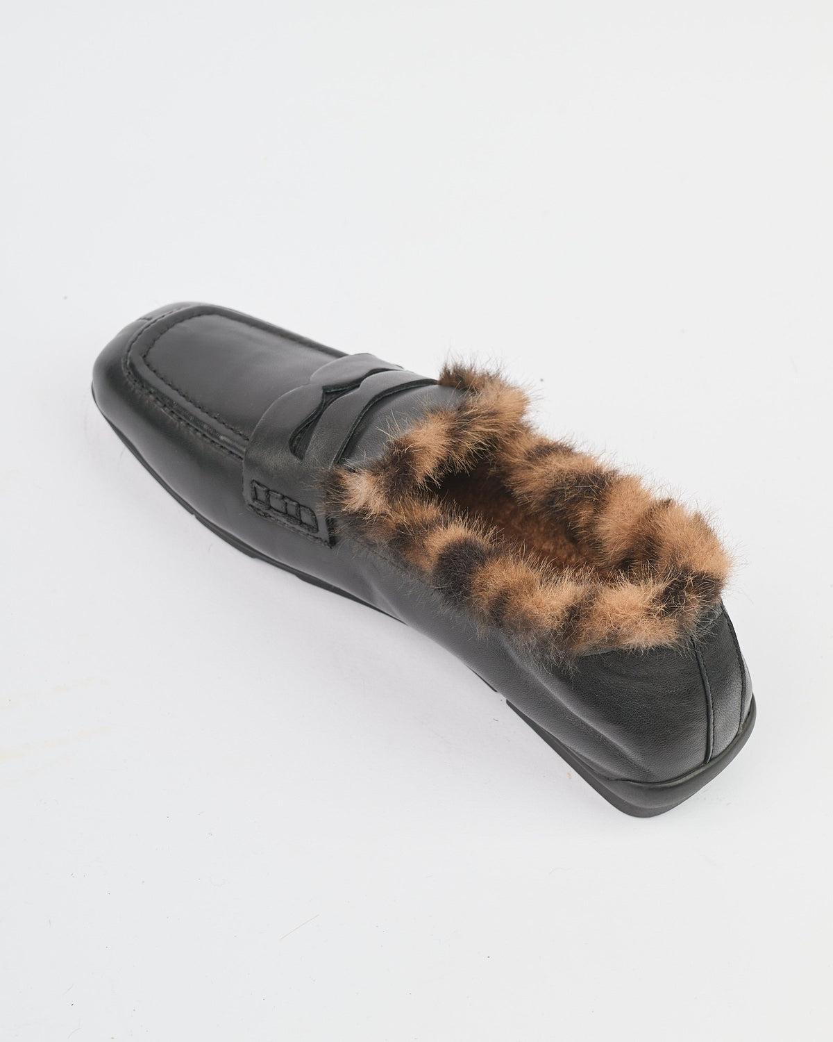 Mocassino Ash in pelle nera con pelliccia sintetica leopard