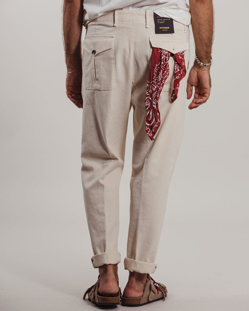 Pantalone Officina36 con una pence panna