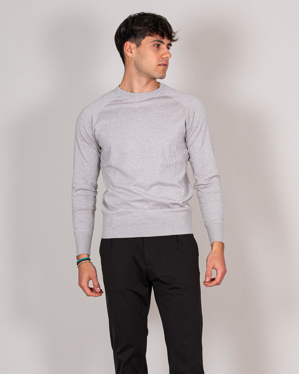 Gray long-sleeved crew-neck sweater