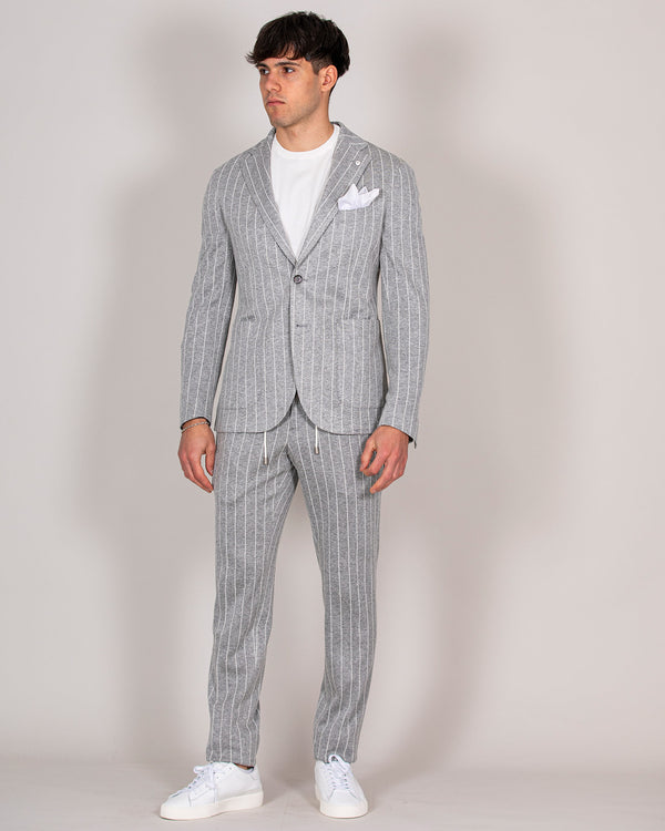 Gray pinstriped single-breasted jersey suit